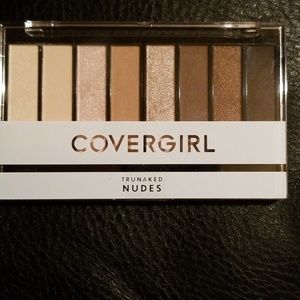 Covergirl Trunaked Nudes Eyeshadow Pallet
